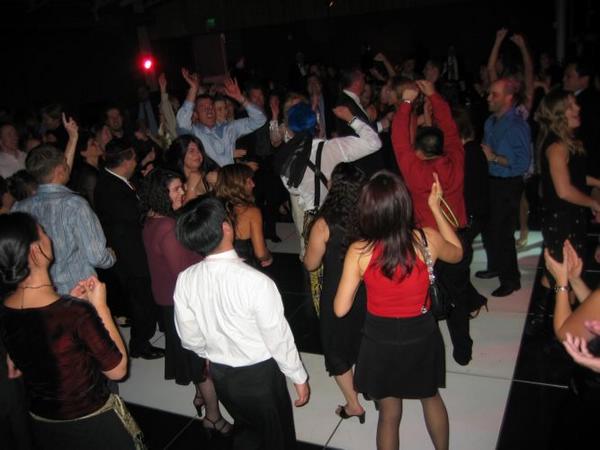 2004-12-17e Dance Floor.JPG