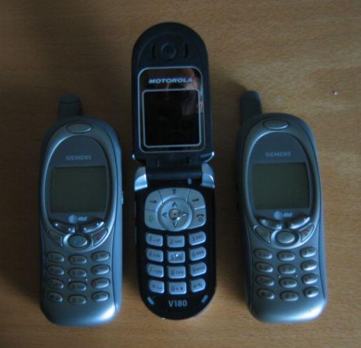 2005-02-02 3 Cell Phones.JPG