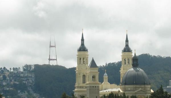 2005-04-24b USF Church and Twin Peaks.JPG