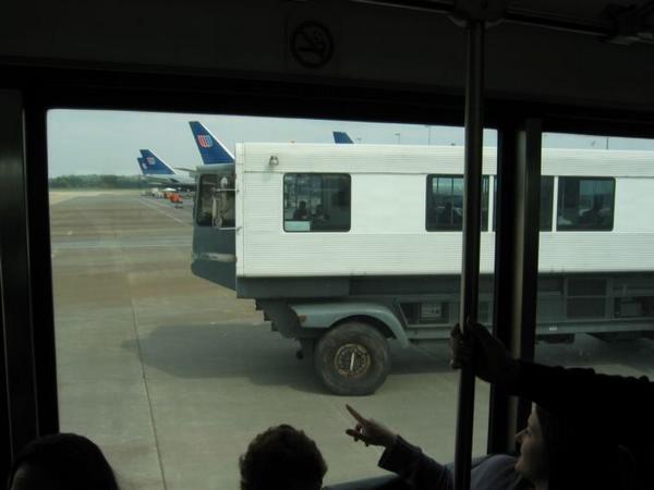 2005-05-05k IAD Transportation.JPG