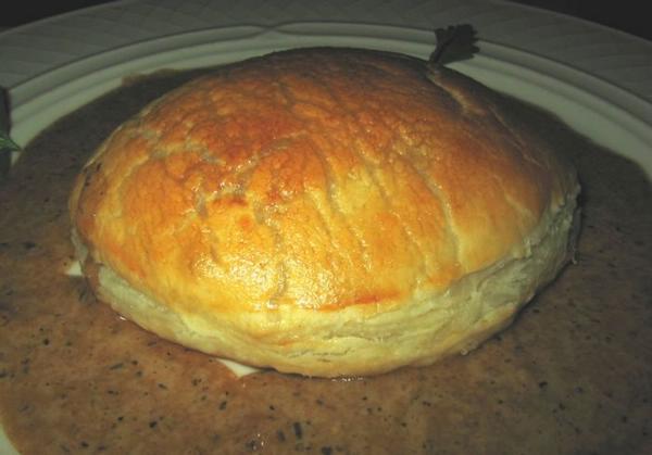 2005-05-13b Baked Brie.JPG
