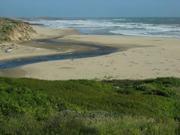 2005-05-22i Beach.JPG