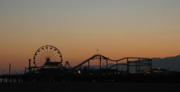 2005-06-25u Santa Monica Pier.jpg