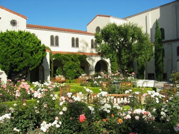 2005-06-26s Laguna Beach Church.jpg