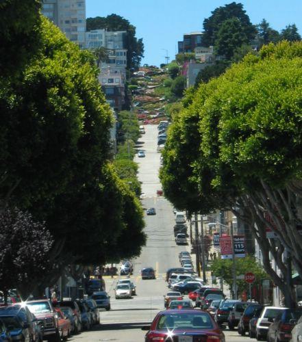 2005-07-09g Lombard Street.jpg