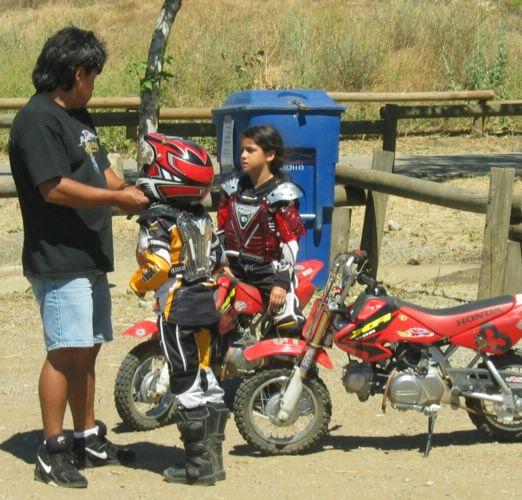 2005-07-10k Motorcycle Kids.jpg