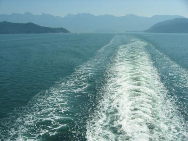 2005-08-14d Steaming Ahead.JPG