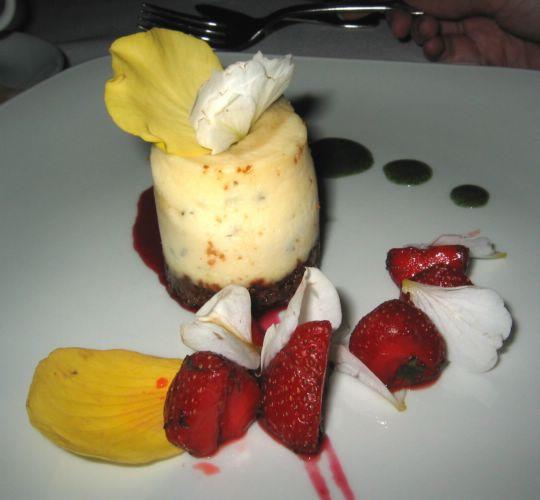 2005-08-18u-1 Cheesecake.JPG