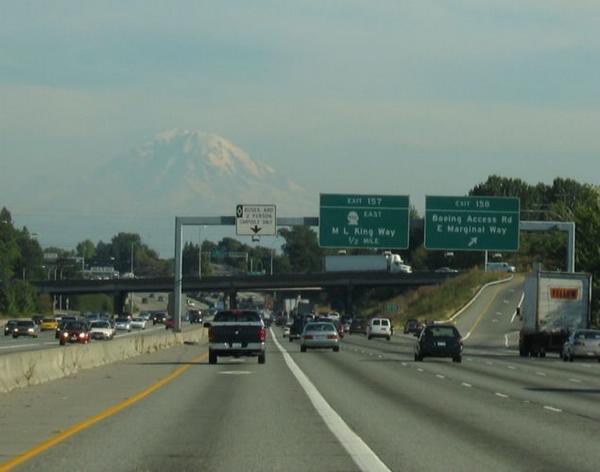 2005-08-19h Mt Rainier From Highway.JPG