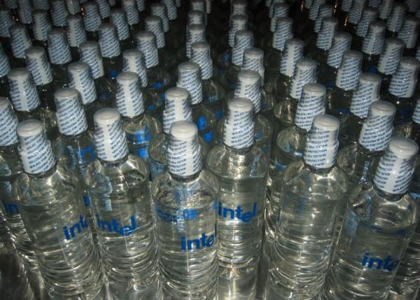 2005-09-29b Intel Water.JPG