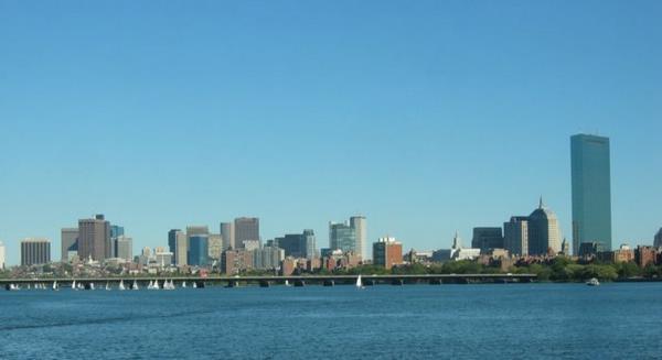 2005-10-01k Charles River and Downtown.JPG