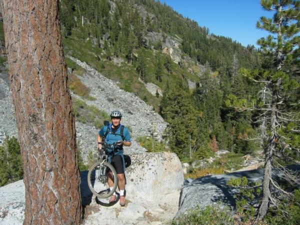 2005-10-09h On Boulder.JPG