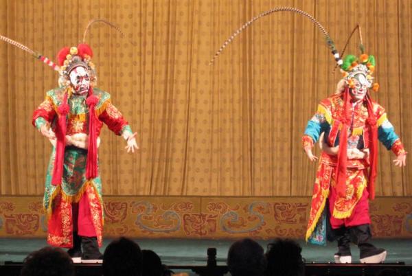 2005-11-13z09 Chinese Opera 7.JPG