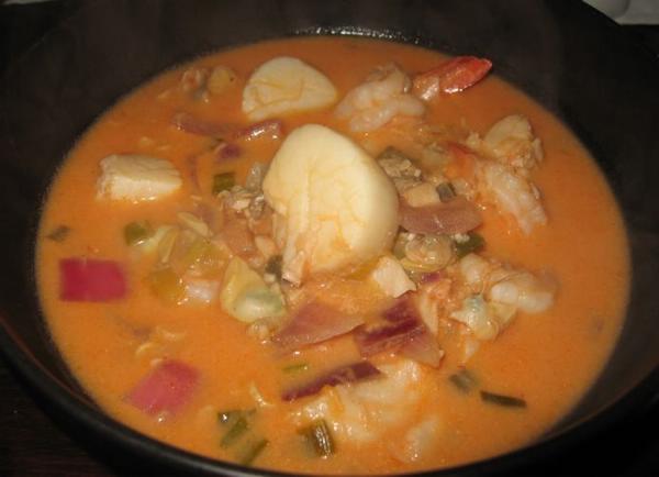 2005-11-25c Fish Stew.JPG
