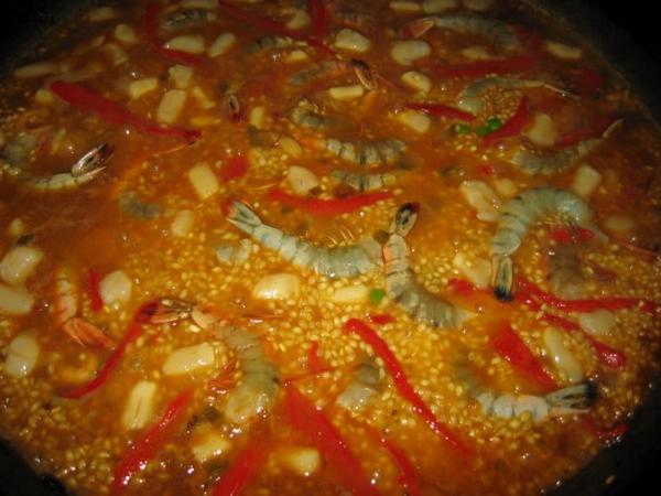 2005-12-14j Seafood Paella.JPG