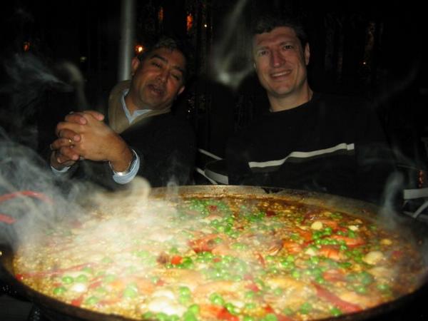 2005-12-14o Cross Paella.JPG