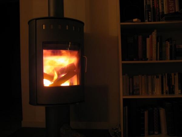 2005-12-30b Stove 2.JPG