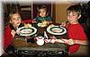 2005-12-25f Children Table.JPG