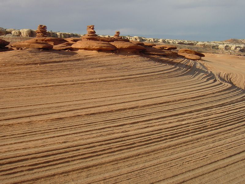 2002-10-31m Nice rock formation.JPG