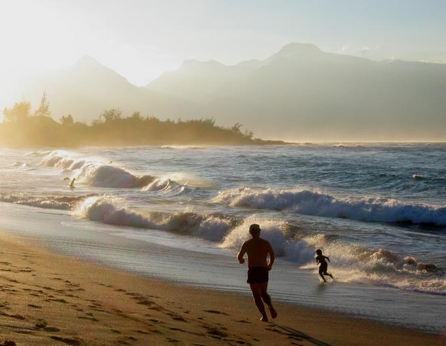 Best Photo 008 - Maui Beach.jpg