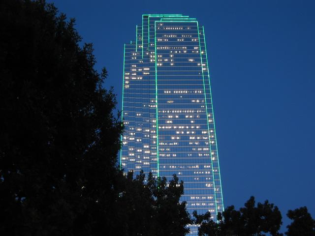 Best Photo 077 - Dallas Skyscraper.JPG