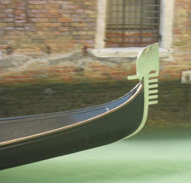 Best Photo 140 - Venice Gondolas 5.JPG