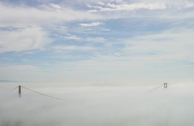 Best Photo 179 - Golden Gate Bridge Fog 2.jpg