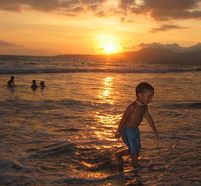 Best Photo 212 - Puerto Vallarta Boy.JPG