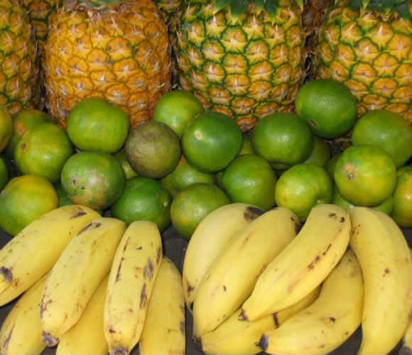 2003-09-24c Roadside Fruit Stall.JPG