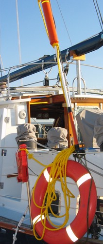 2003-08-29h Oli's rigging of MOB equipment.JPG